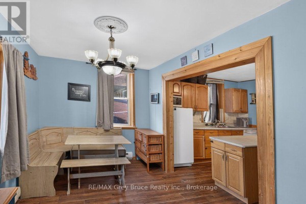Bedroom 3 - 14 Main Street, Brockton, ON N0G1S0 Photo 3