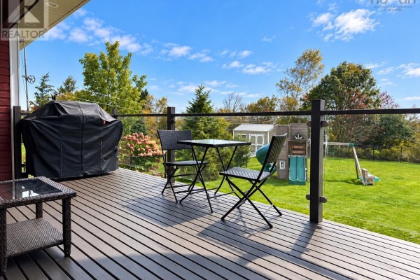 Laundry / Bath - 14 Marshview Drive, Amherst, NS B4H4C1 Photo 5