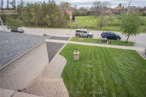 Recreational, Games room - 14 Montesano Crescent, Richmond Hill, ON L4B4M9 Photo 2