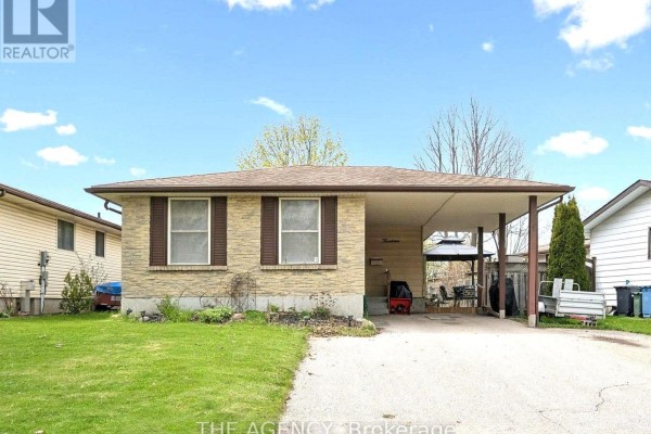 14 Muskoka Drive, Guelph, ON, photo 3