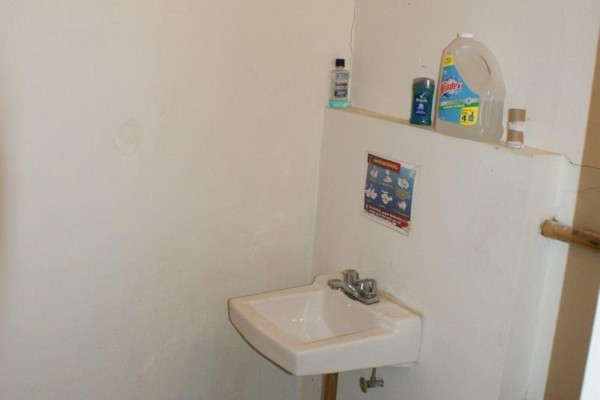 14 Ontario Street, Oshawa, ON, photo 3