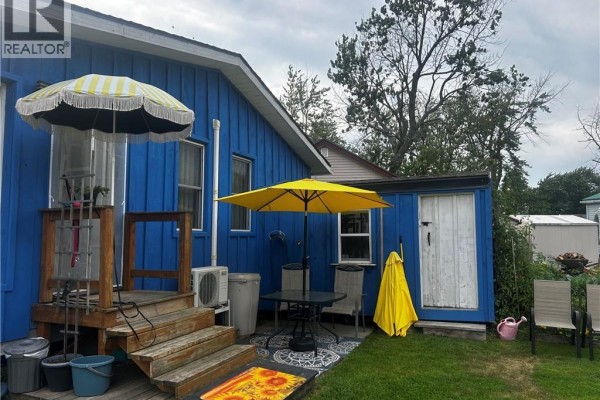 Kitchen - 14 Pike Street, Selkirk, ON N0A1P0 Photo 4