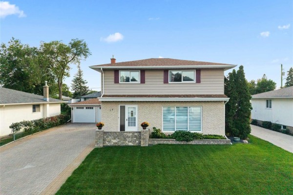 Kitchen - 14 Pleasant Bay, Winnipeg, MB R2K0E1 Photo 4