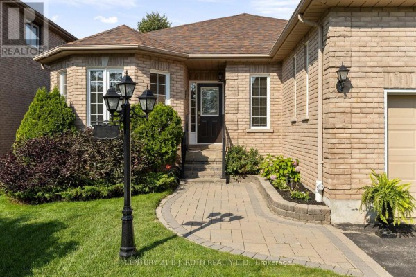 14 Prince George Crescent, Barrie, ON, photo 2
