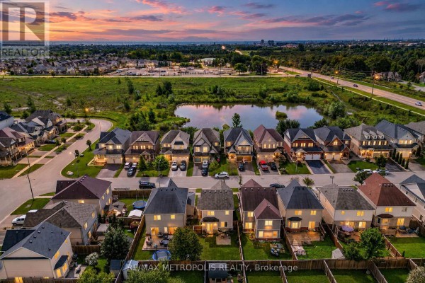 14 Richard Davies Crescent, Clarington, ON L1C0N9 Photo 4