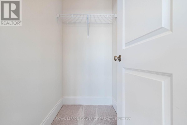 Laundry room - 14 Richard Oxtoby Road, Caledon, ON L7C4G1 Photo 2