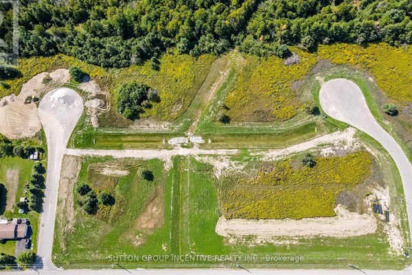 14 Rumble Court, Springwater, ON L0L1V0 Photo 4
