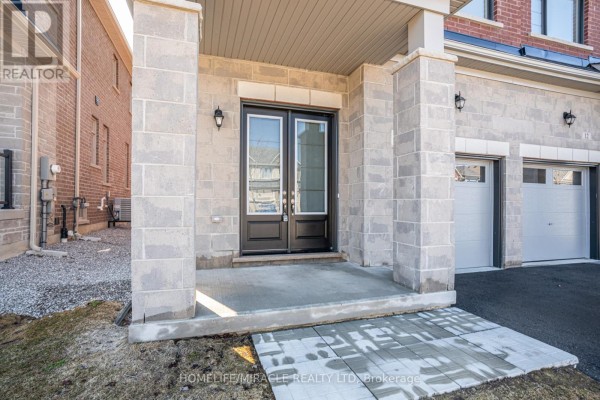 Great room - 14 Sassafras Road, Springwater, ON L9X2C6 Photo 4