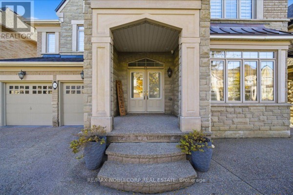 14 Solstice Street, Brampton, ON L6P3T9 Photo 4