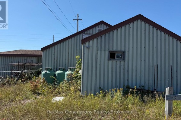 14 South Camp Road N, Terrace Bay, ON P0T2W0 Photo 4