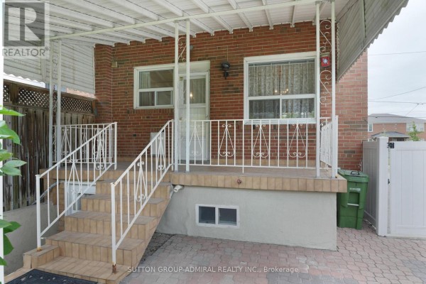 14 Thurrock Road, Toronto, ON M3L1P6 Photo 3
