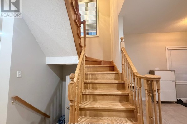 14 Viceroy Crescent, Brampton, ON, photo 3