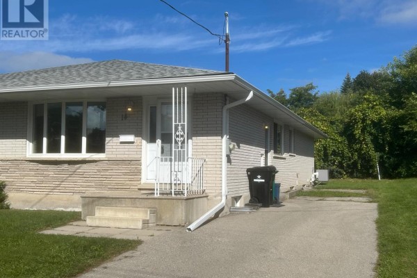 14 Volta Avenue, Kitchener, ON N2A2P8 Photo 2
