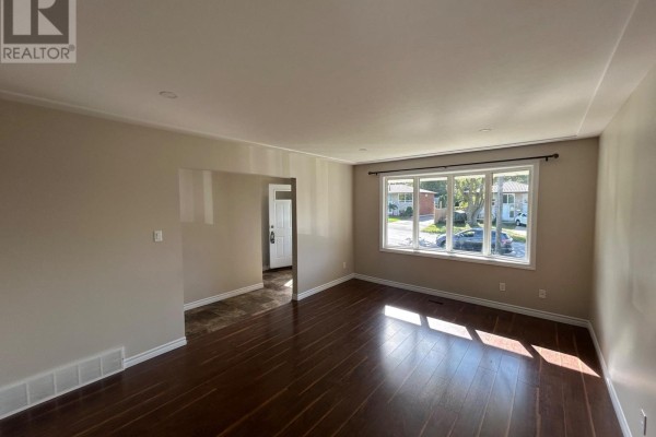 14 Volta Avenue, Kitchener, ON N2A2P8 Photo 5