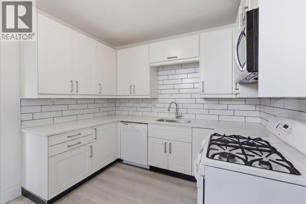 14 W 14th Avenue, Vancouver, BC V5Y1W6 Photo 5