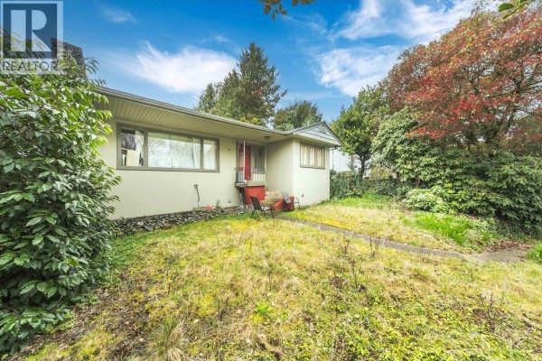 14 W 37th Avenue, Vancouver, BC, photo 2