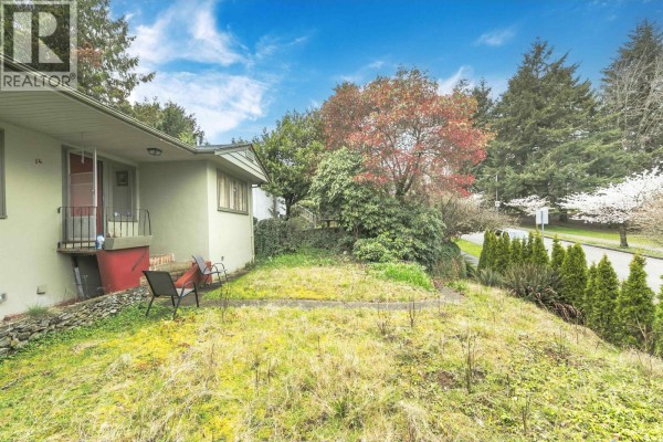 14 W 37th Avenue, Vancouver, BC, photo 3
