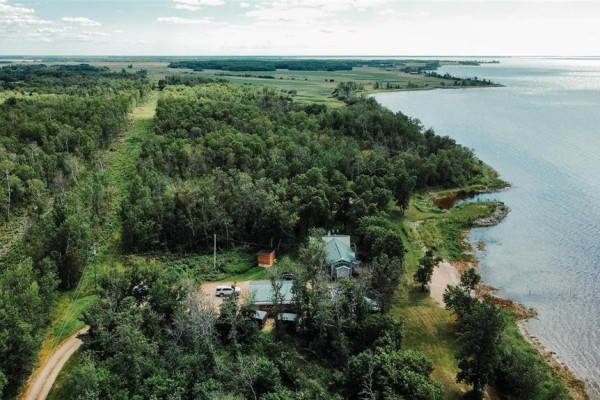 56 Watchorn Landing Road, Moosehorn, MB R0C2E0 Photo 2