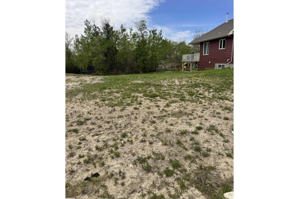 14 Whitetail Pt, Mundare, AB T0B3H0 Photo 3