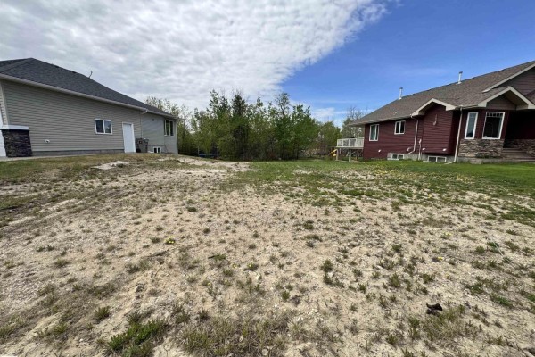 14 Whitetail Pt, Mundare, AB T0B3H0 Photo 5