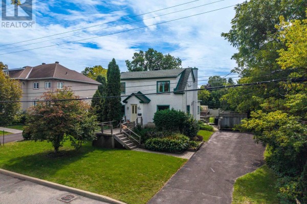 140 Billings Avenue, Ottawa, ON K1H5K9 Photo 2
