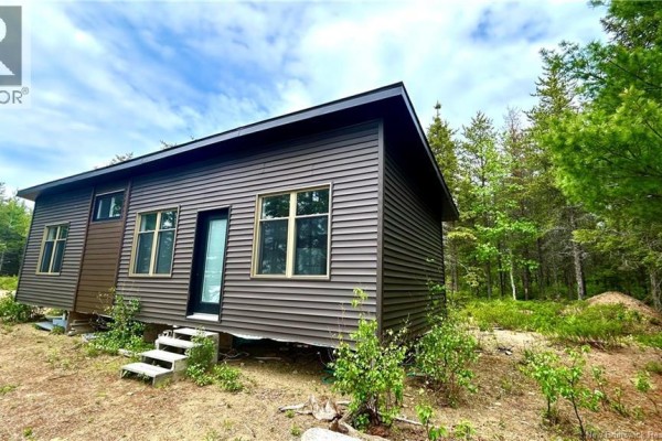 Bath (# pieces 1-6) - 140 Grand Dune, Barryville, NB E9G4H6 Photo 2