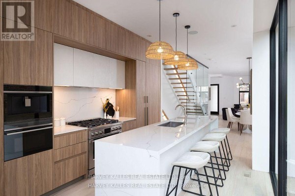 Dining room - 140 Harrison Street, Toronto, ON M6J2A4 Photo 5