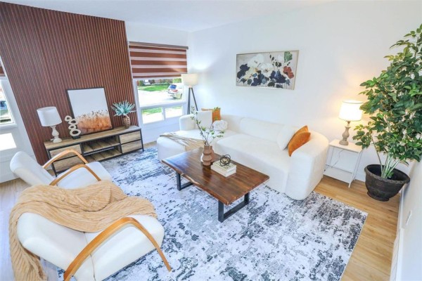 140 Kairistine Lane, Winnipeg, MB R2R1H5 Photo 4