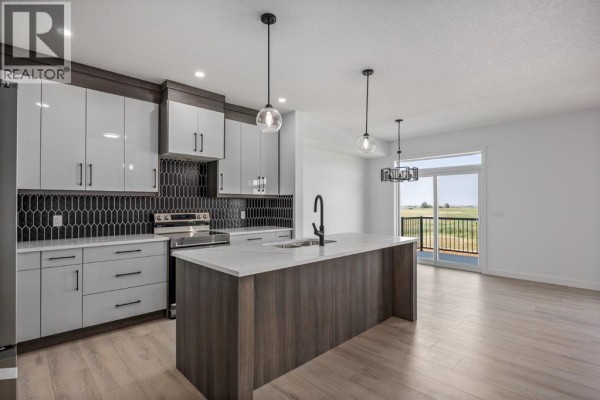 4pc Bathroom - 140 Lakewood Crescent, Strathmore, AB T1P0G6 Photo 5