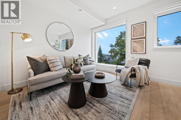 140 W Woodstock Avenue, Vancouver