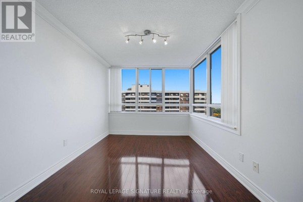 1401 - 5 Lisa Street, Brampton, ON L6T4T4 Photo 5