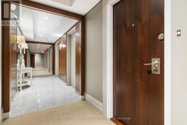 1401 - 500 Avenue Road, Toronto, ON, photo 2