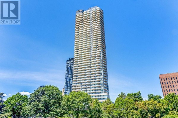1401 - 805 Carling Avenue, Ottawa