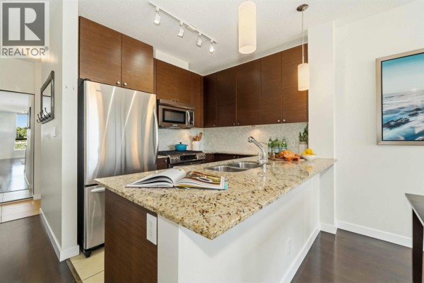 1401 110 Brew Street, Port Moody, BC V3H0E4 Photo 5