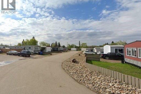1401 114th Street, North Battleford, SK S9A3G4 Photo 2