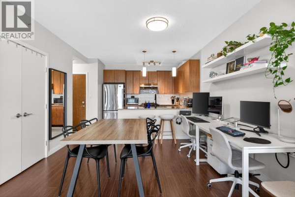 1401 280 Ross Drive, New Westminster, BC V3L0C2 Photo 5