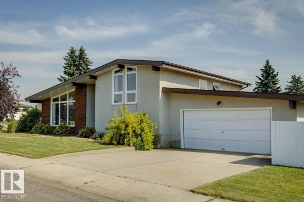 Family room - 14011 71 St Nw, Edmonton, AB T5C0N3 Photo 4
