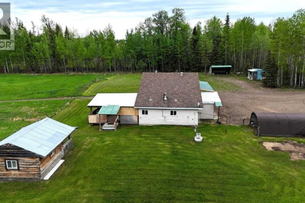 Kitchen - 14015 Township Road 534, Rural Yellowhead County, AB T7E5G3 Photo 4