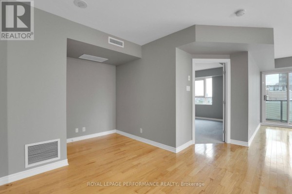 1402 - 445 Laurier Avenue W, Ottawa, ON K1R5C1 Photo 5