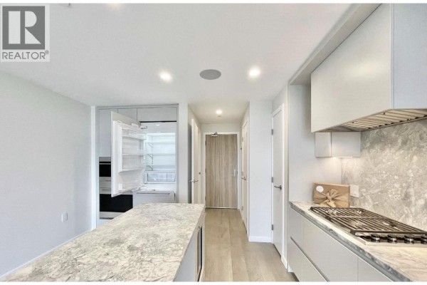 1402 7433 Cambie Street, Vancouver, BC, photo 2