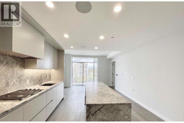 1402 7433 Cambie Street, Vancouver, BC, photo 3