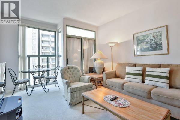 1402 909 Burrard Street, Vancouver, BC V6Z2N2 Photo 2