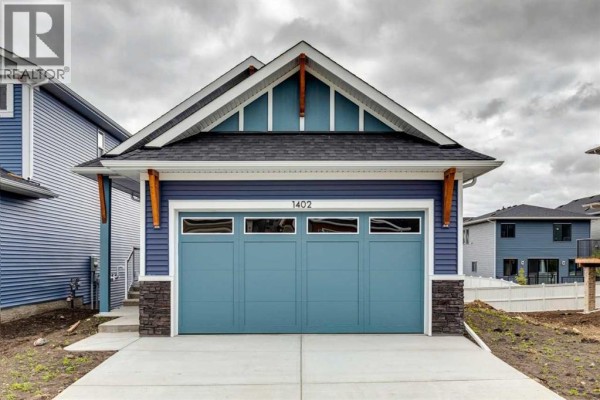 1402 Bayview Crescent Sw, Airdrie, AB, photo 2