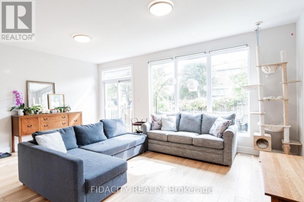 1402 Mayview Avenue, Ottawa, ON K1Z8H7 Photo 5
