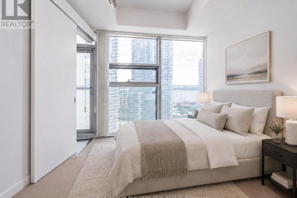 Den - 1403 - 12 York Street, Toronto, ON M5J0A9 Photo 5