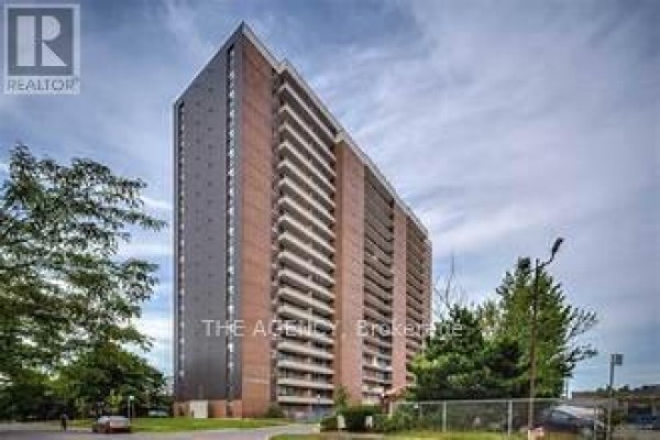1403 - 15 Torrance Road, Toronto