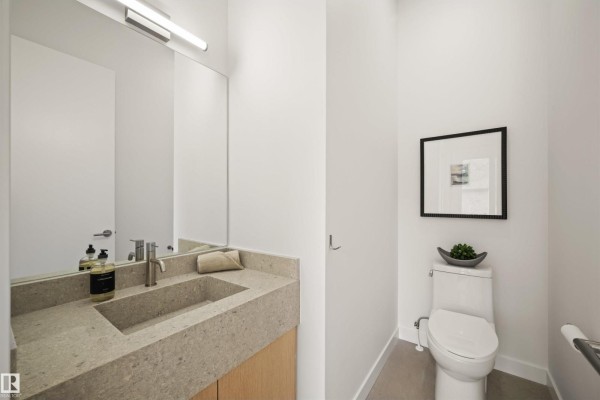 14037 104 Av Nw, Edmonton, AB, photo 3