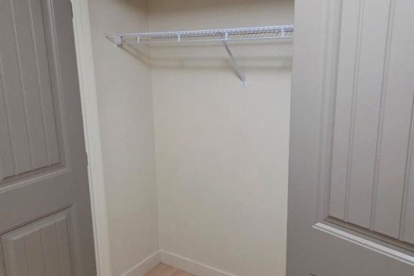 4pc Bathroom - 1404, 204 Sparrow Hawk Drive Nw, Fort Mcmurray, AB T9K0P1 Photo 5