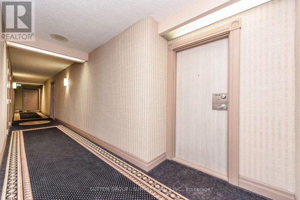Primary Bedroom - 1404 - 3605 Kariya Drive, Mississauga, ON L5B3J4 Photo 4
