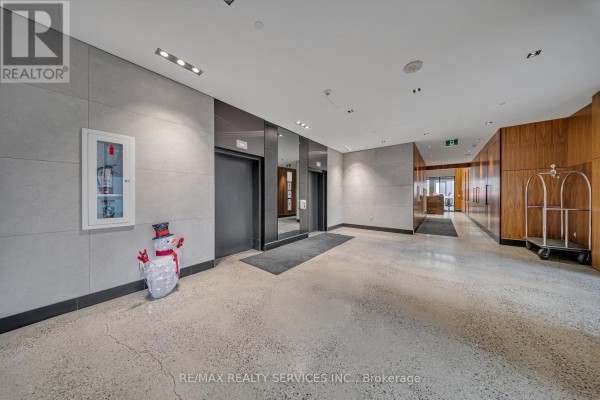 1404 - 501 Adelaide Street W, Toronto, ON, photo 3
